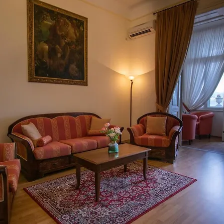 Appartement Regaly With Sea View And Free Parking