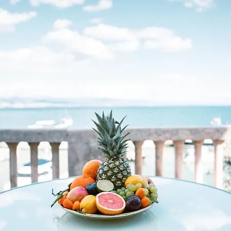 Regaly With Sea View And Free Parking Appartement *