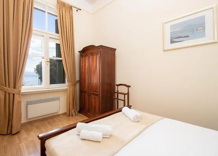 Sea View Apartment Villa Regaly - Free Parking - Opatija *