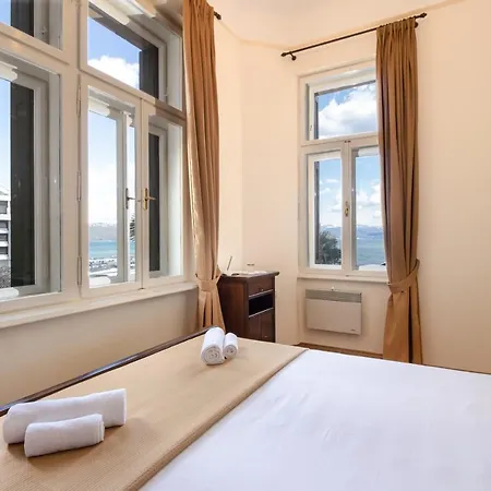 Regaly With Sea View And Free Parking *