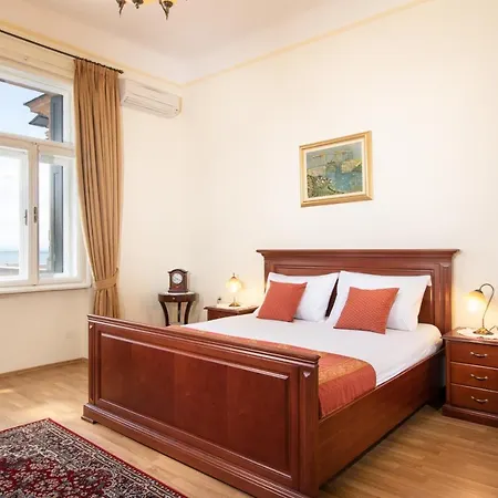 Regaly With Sea View And Free Parking *