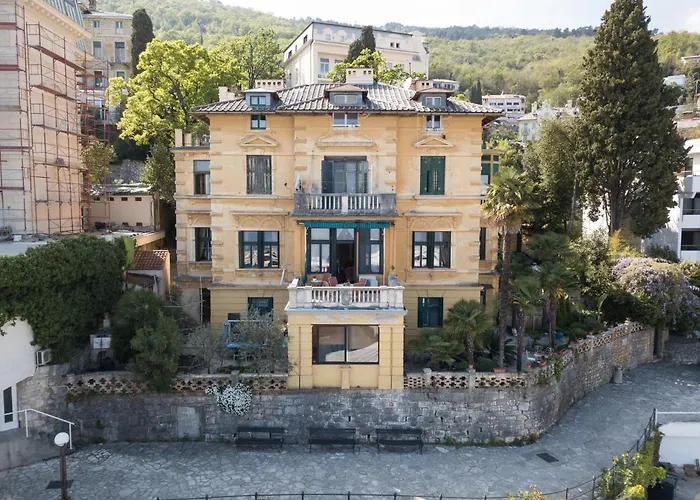 Apartment Sea View Apartment Villa Regaly - Free Parking - Opatija Opatija