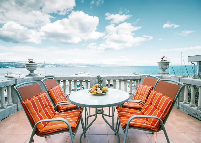 Sea View Apartment Villa Regaly - Free Parking - Opatija * Опатія